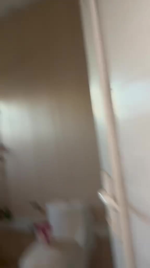 السلام عليكم عندي ١٥٠ مترسندويج جدار١٥٠ؤسقف ١٥٠ مثل ماموضح بالصورة تجي شوف بعينك ونتفق مكان بغداداستخدام قليل ***********تريدتاخذة هيج
