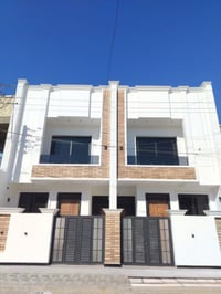 حي الجهاد • دار ١٠٠م • واجهة ٥م×نزال ٢٠م