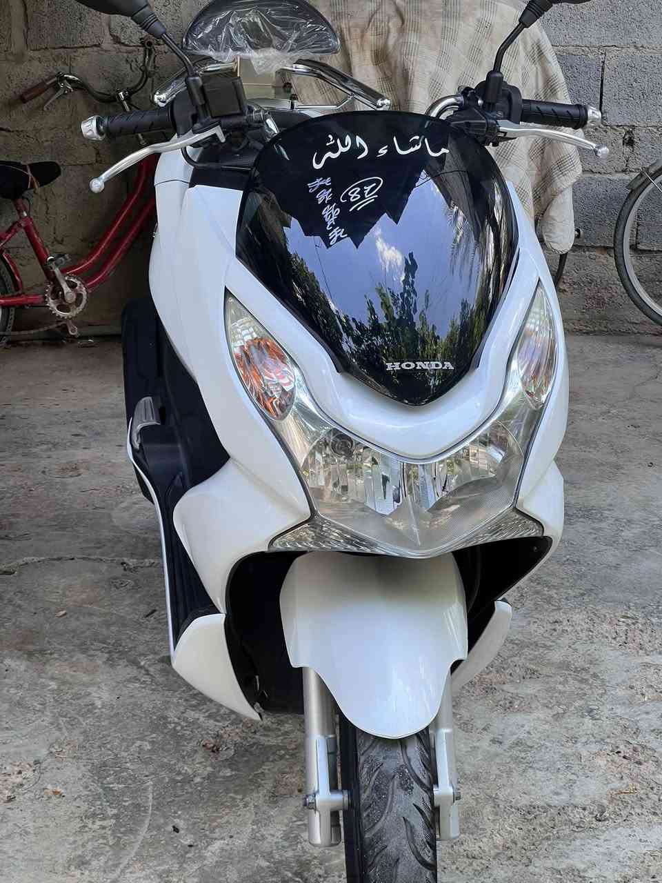 سلام وعليكم مرخصت مدير لكروب وعضاء محترمين بي سي اكس جيل اول لبيع دراجة خير من الله محرك 125شاصي jfماشية 51الف دراجة موضحة بل صور او مقطع عنوان ديالى بعقوبة الستفسار ع رقم تالي ***********
