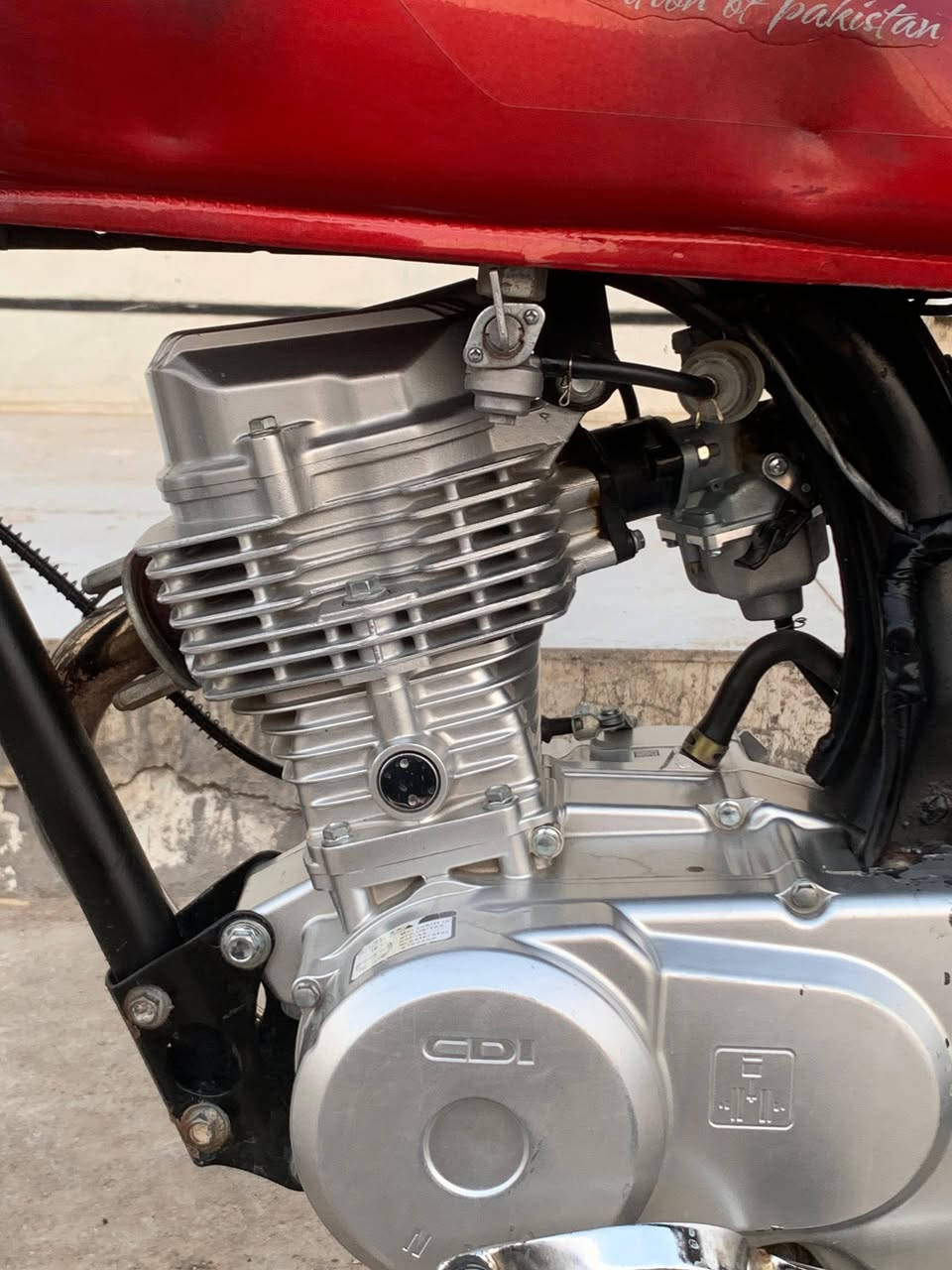 سلام عليكم ورحمة دراجه للبيع نامه بدون وهاي هيه شوفت عينك الدراجه جديده ومكفوله شاصي ومكينه مكاني ميسان وأي ستفسارر هاذا رقمي واني خادم للطيبين ***********
