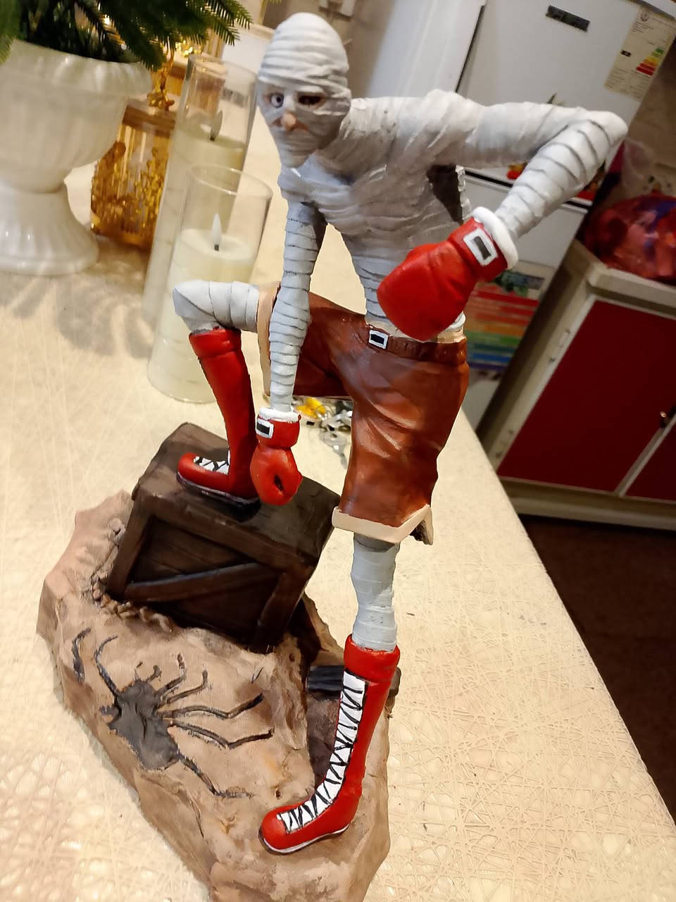 عمل يدوي من الطين الخفيف 
نشتغل أي مجسم أي طلب أي حجم و في سعر مناسب


**إذا كنت صاحب هذا الإعلان وتريد حذفه لأي سبب، رجاءا أرسل رسالة إلى الدعم الفني**