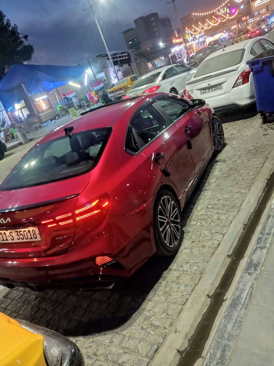 سلام عليكم فورتيGT موديل 23  فول مواصفات أعلى موصفات
بصمه
تشغيل عن بعد
تحكم استيرن فول
كشن كهرباء
تدفة وتبريد الكشنات 
تبريد خلفي 
فتحه سقف
سستم صوت
اشاره ترحيب
علامة  الGT بلكشنات 
شفتات ستيرن 
إنارة دشبول فوك ال60 لون متغير وثابت وعلامة الGT بدشبول يعني من الأخير 1ع1
فول مواصفات واحد عله واحد ع آدمه كامله وتخم تاير قبل 10 أيام شاده 
 حادثه موضح بالصور سياره نظيفه مكاني بابل باسمي تحويل ثاني يوم رقم بغداد
السعر   160 بيع لو مراوس اقل منه لأن عندي ظروف 
***********
