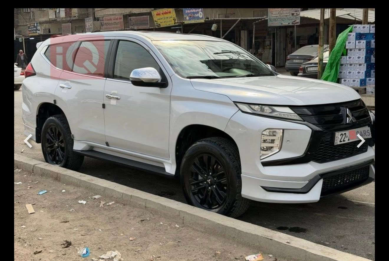 سلام وعليكم
باجيرو سبورت خليجي
موديل 2020
فول موصفات 
سونار مالتها ناشره ويه الصور 
السعر 195 وبيها مجال بسيط 
مكان سياره بغداد بلديات 
رقم تليفون ***********

