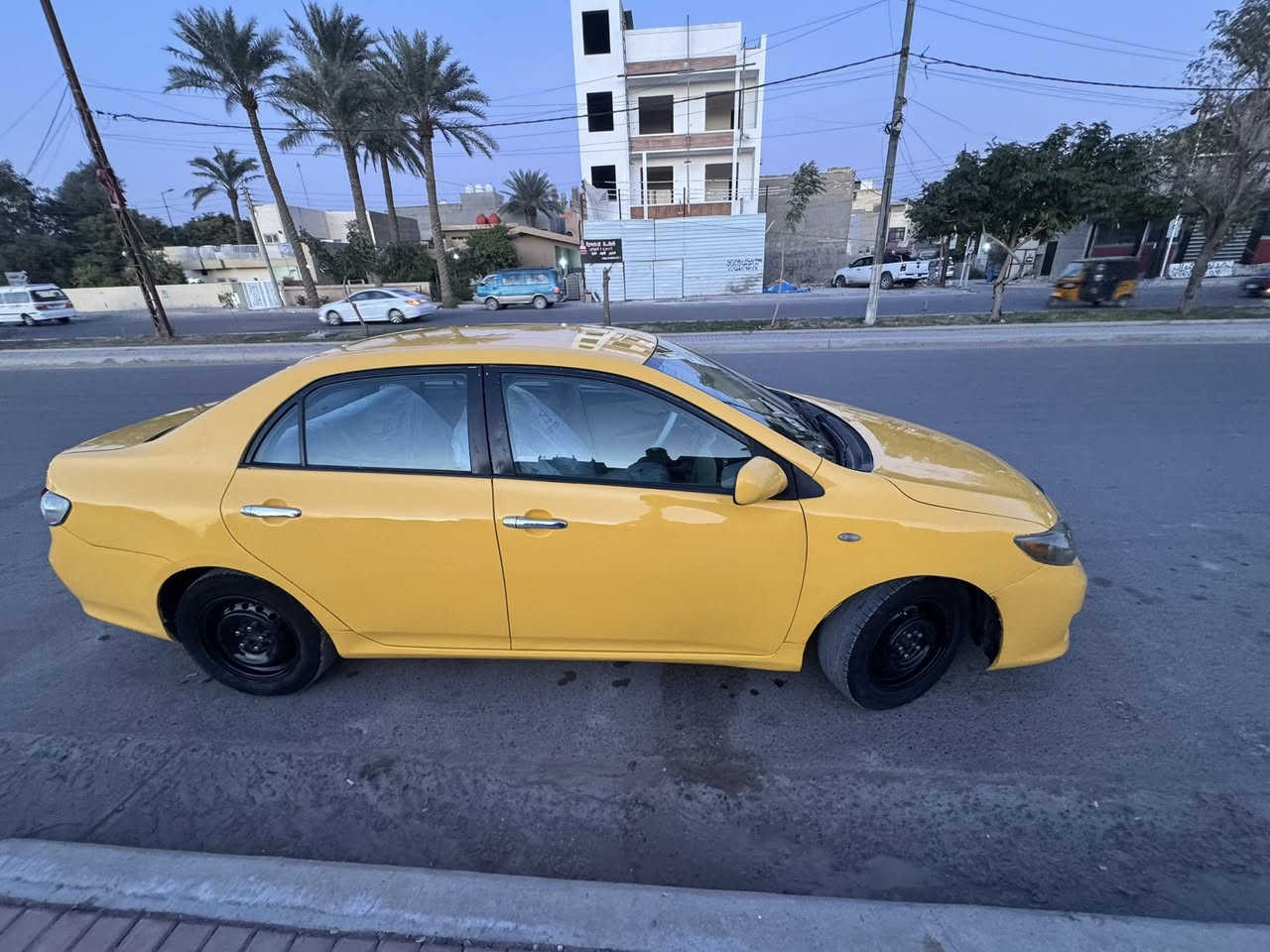 السلام عليكم ورحمة الله كورلا ٢٠٠٩ للبيع سياره جاهزة بيها نقوصات بسيطه كلش مكانها بغداد حي الجهاد (مصبوغة جديد)سيارة عظمتها جديدة ومرتبة كير وكينة خير من الله 
بأسمي تحويل مُباشر
رقم بغداد انكليزي
السعر ٨٧وبيها مجال ان شاء الله
للأستفسار الاتصال ***********
