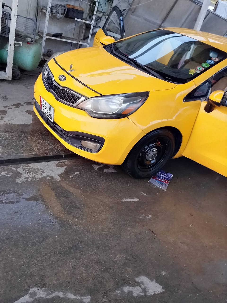 يا الله كيه ريو موديل 2015 خليج 1600 مكينه وكير وصدر وتخم تاير كهربيات تبريد تدفه شغال بنيد مبدل بدون دواخل فقط رقم بغداد دولي تحويل ثاني يوم هيه وهزه وسنويه لل30 مكاني بغداد سعر 75 بيه مجال ***********
