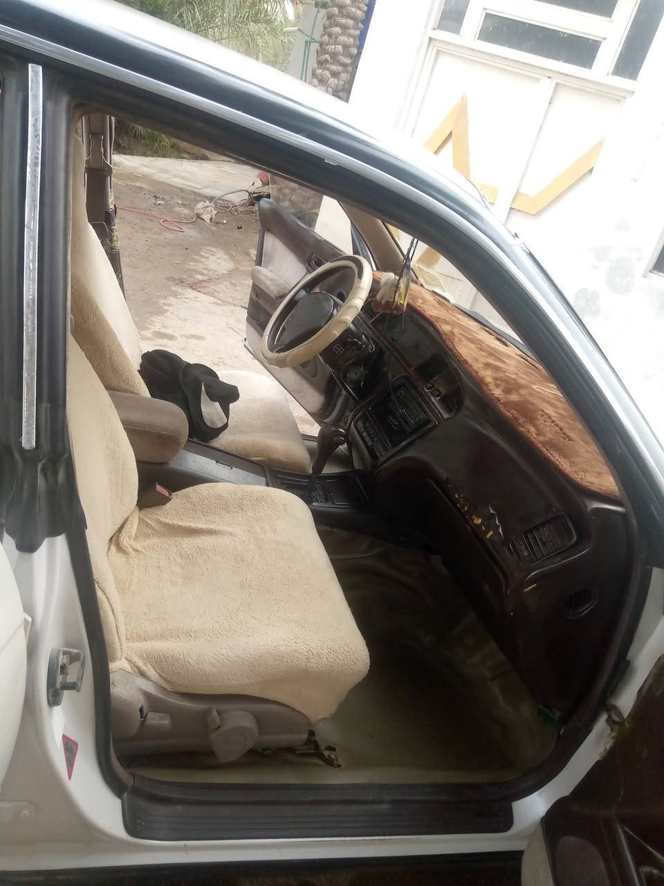 سلام عليكم بطه منفصل كفاله عامه جاهزه للخير مكان نجف رقم  انبار وكاله وتحويل سياره  سعر اب50بيه مجال ***********
