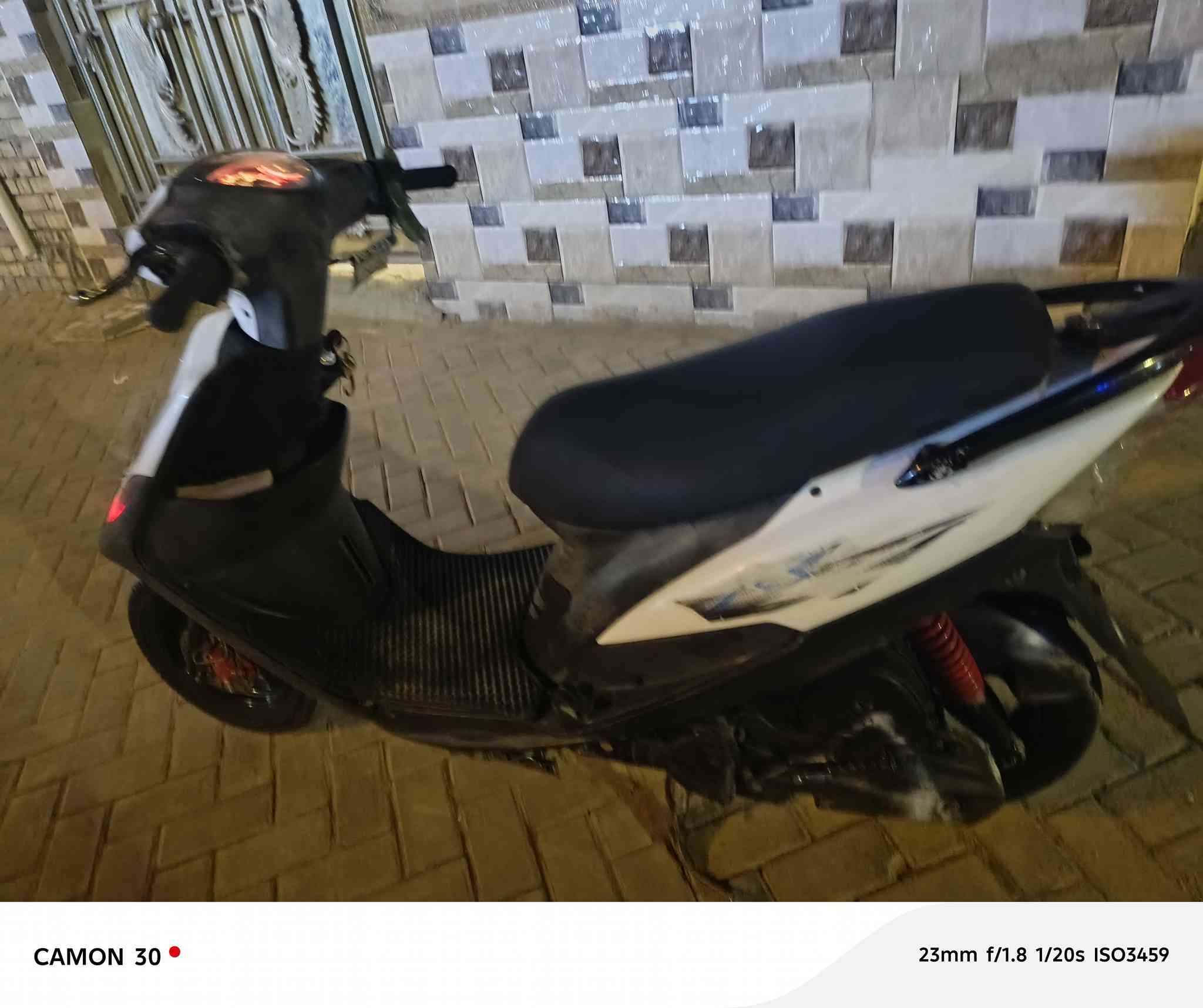 سلام عليكم دراجه اللبيع ماكس عدله حلوه مكينه صوت ناعم بي دبل طاك السعر 550 بيه مجال قليل مكاني ام الكبر غزلان مقابيل مطعم السوري لا تكسر بل حاجه خاص متواجد أكفلك فقط سرقه


**إذا كنت صاحب هذا الإعلان وتريد حذفه لأي سبب، رجاءا أرسل رسالة إلى الدعم الفني**