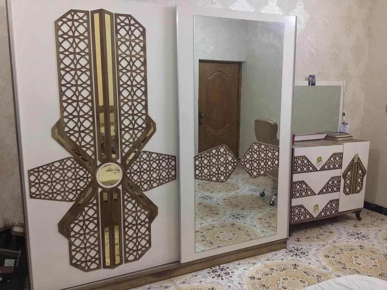 السلام عليكم
غرفة نوم تركية شبابية بسرير نفرين مجموعها 5 قطع مستعملة
سعرها ٢٧٥ الف 

العنوان بغداد حي التراث
رقم الهاتف *********** بيه واتساب
