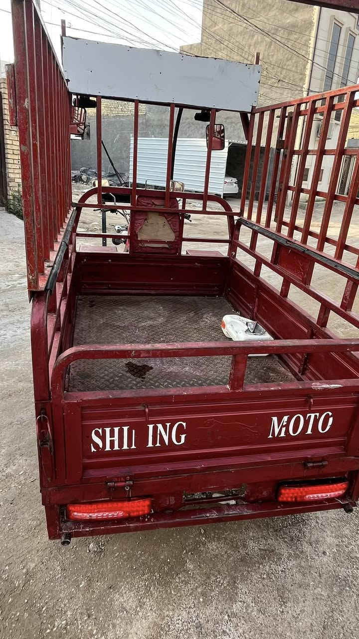 ستوته للبيع ..  مرقمه وسنويه جاهزه نضيفه ومحرك نشط..رايدها بـ2500,000 الف وبيها مجال  *********** 
***********
