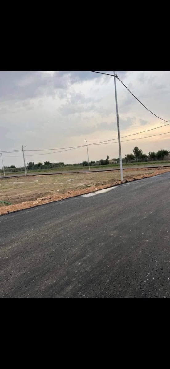 تتوفر #قطع اراضي طابو زراعي سكني سند 25 وبأسعار #مناسبة مع كافة #الخدمات
(ماء خطين +كهرباء خطين +تبليط مع اناره ليليه حديثه + خط مولد وخط طلاب

#ملاحضه

1-الدفن مستوى واحد مستوى التبليط
2-عرض الشارع من 12 إلى 10 متر 
3-#شرط التحويل بأسم المشتري#.  العنوان قضاء الشافعيه
بنهاية السايدين حسينية  الامام علي ع ولاستفسار يوجد واتساب ***********
