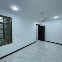 ٩٠م • غرفتين • بناء جديد