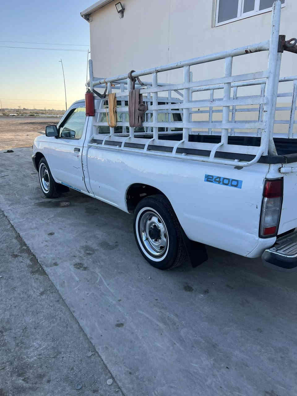 السلام عليكم بيك اب نيسان شبوط 2002سياره كير مكينه خير من الله تخم تاير رقم بابل سياره باسمي السعر 75$ ديالى بعقوبه ‭0771 610 0071‬
