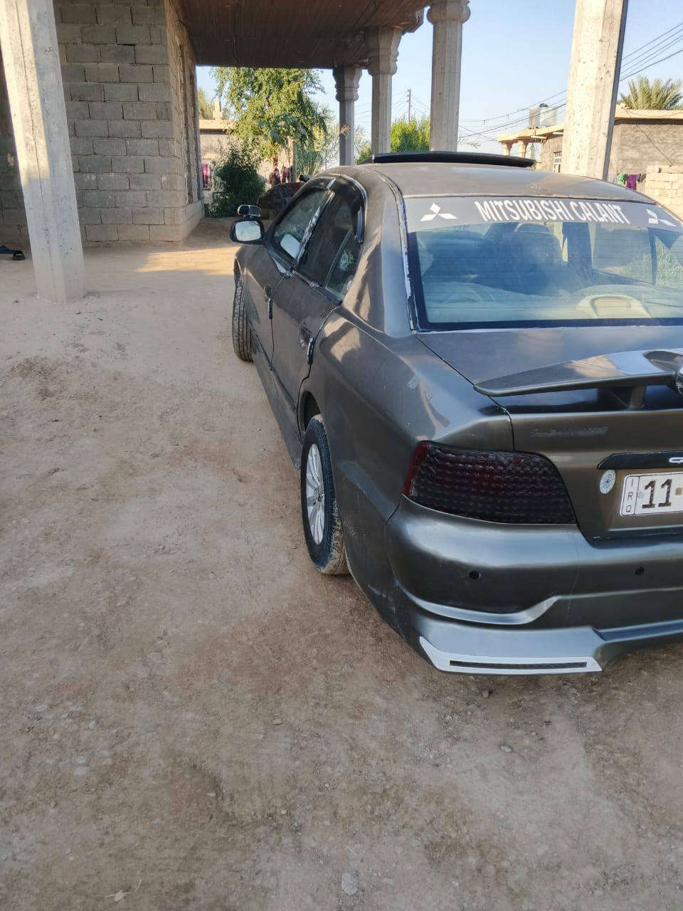 ميتسبوشي كلنت موديل 2000 محرك وكير عادي  ابلادي مكفولات تخم تاير جديد صدر جديد شاشه كامره خلفيه تشغيل بصمه رقم بغداد انكليزي لل 27 
سعره 43وبي مجال
مكانه بغداد المحمودية
*********** 
***********
