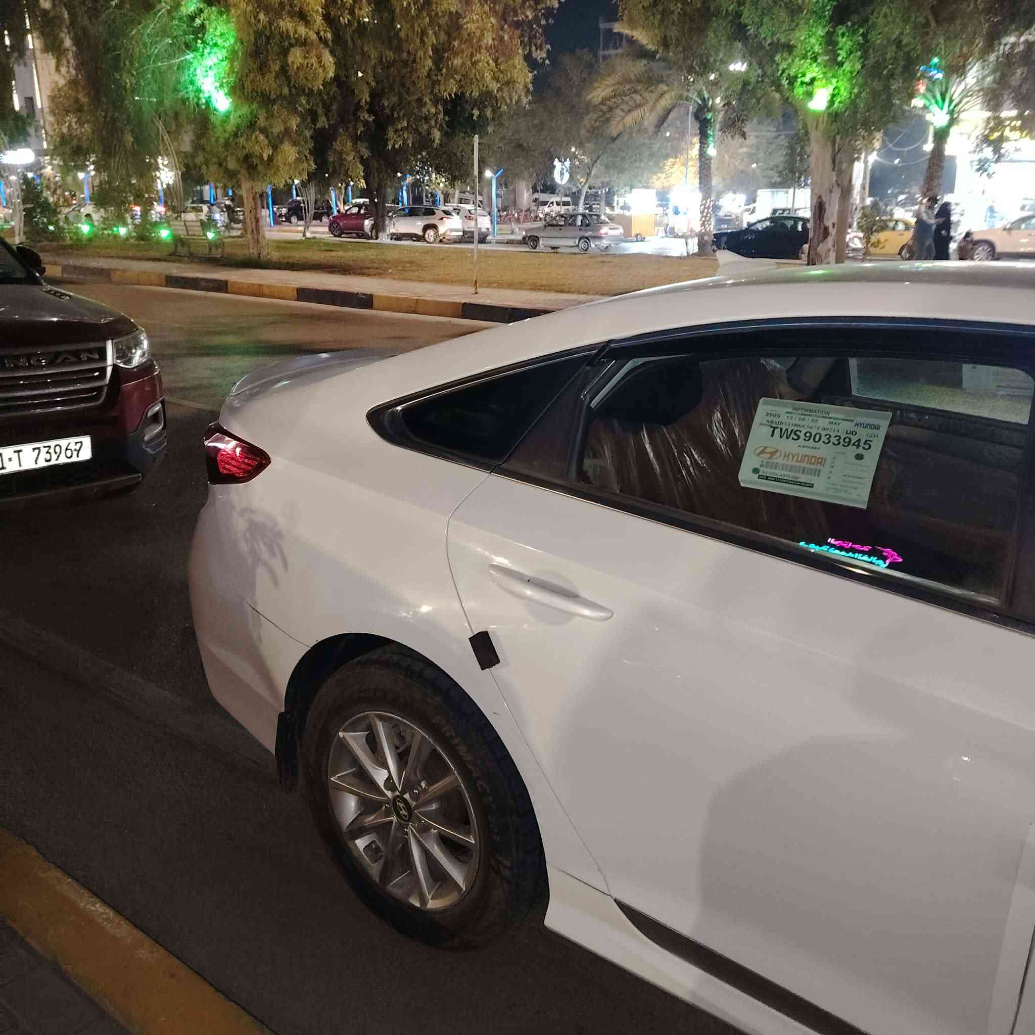 سلام عليكم سوناتا 2019امريكي سيارة ضربتها الباب الخلفي جهت السايق فقط الباقي كله مكفول كير محرك بحالت الوكاله محرك 2400 GDi جي دي اي سياره نضيفه بمعنا الكلمه مال جناي دواخله نضيفه كلش سعر السياره 145وبيها مجال حك الجيه رقم السياره بابل نكليزي الجديد عنوان الديوانيه ***********
