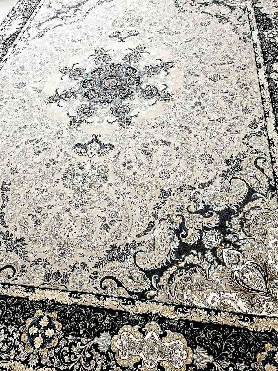 سلاو .........هەلەبجەی شهئد 

جوتی قالی ئیرانی ٣بە٤ لۆک لۆکە ٧٠٠شانەیە ٢٢٠هەزار 

تاکیکی ٢بە٣  ئیرانی گول بەرجەستە ١٢٠٠شانەیە ١٣٠هەزار .

تۆش جیت هەیە بنئرە بۆت دەفرۆشم


**إذا كنت صاحب هذا الإعلان وتريد حذفه لأي سبب، رجاءا أرسل رسالة إلى الدعم الفني**