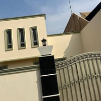 اليرموك محلة 612 • ٢٥٠م • ٣ غرف