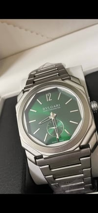 ساعة فخمة • أخضر • ستيل قوي