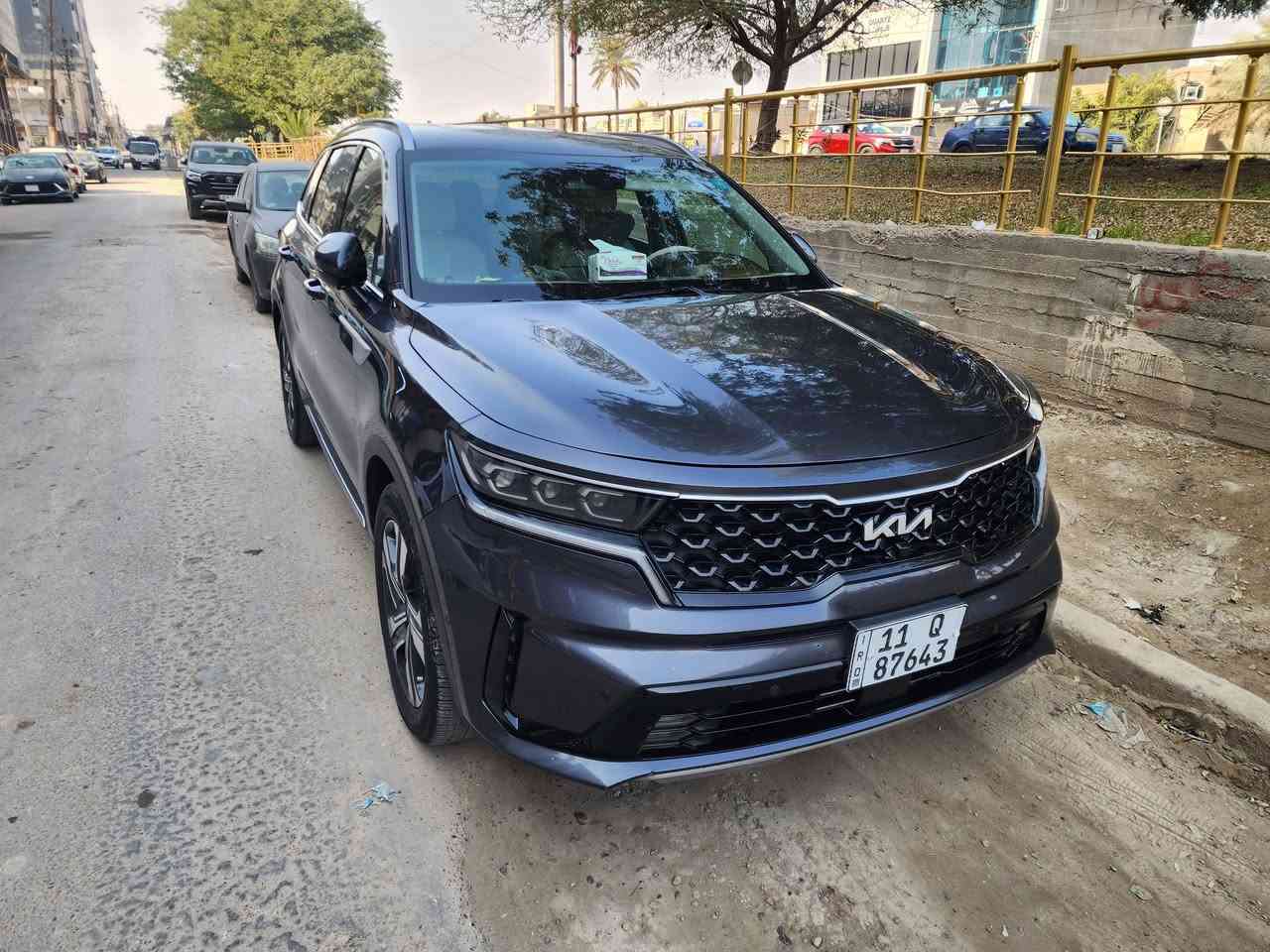 سورنتو ٢٠٢٣ هايبرد وارد امريكي بغداد فول فول ١/١   ٧ راكب  منفصل مواصفاته بصوره عدى البانوراما بسمي ماشية ٣٤ ميل  السعر ٢٤٥  الاستفسار  ***********
