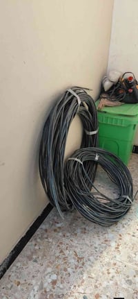 ضفيره خمسين متر البيع سعر المتر ١٠ ألف يسمونه ١٢٠      07822391065