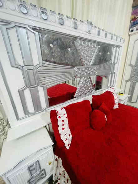 غرفه عراقيه موديل حديث نظيفه كلش البيع سعر 850 عنوان زبير مو شراي لاتتصل ***********
