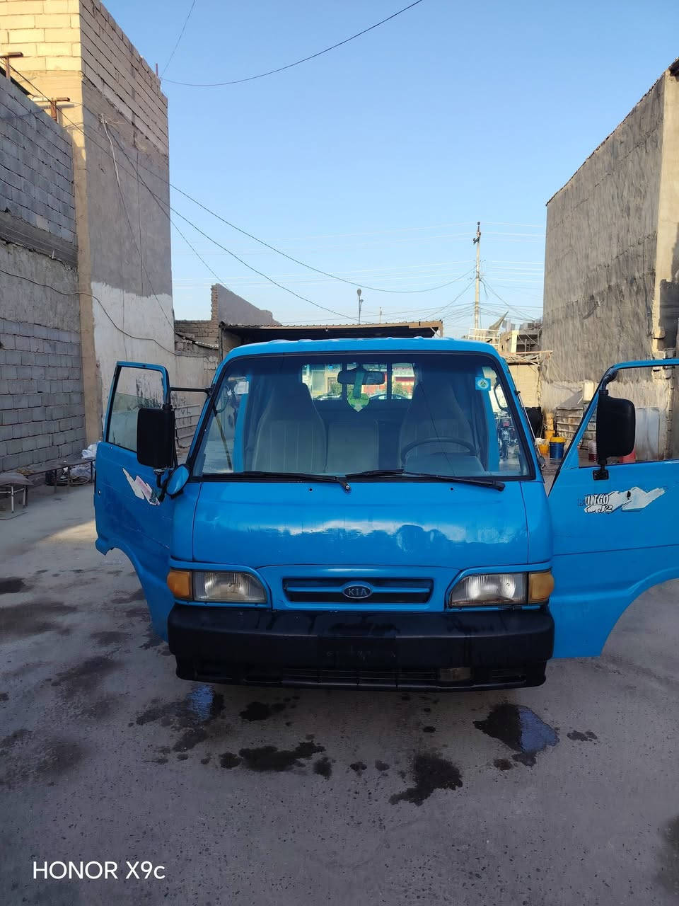 كيا للبيع موديل 96 رقم بغداد مكان كربلاء*********** السعر 58 ارجو من المشتري فقط اني اتصل شكرا
