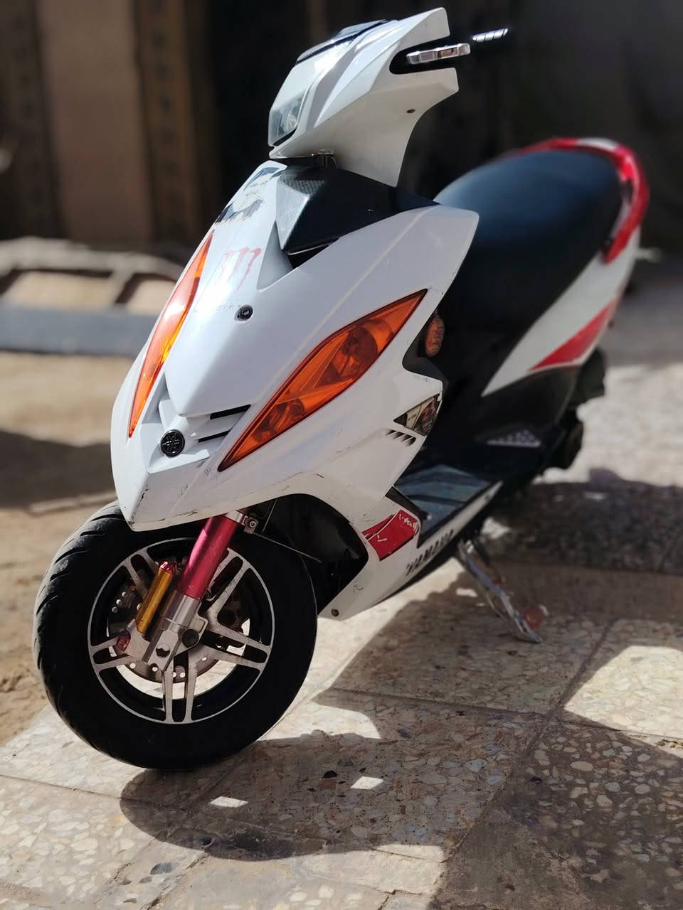 اسلام عليكم جيتي ارتزويد داخل وخارج  دراجه شلعه وبطناش تشك
الكاع وكله ختم واحد ماكو شي بيه مو شخلال
كله من التاير لتاير شغاله السعر 950
مكاني بغداد الغزاليه الاسفسار ***********
