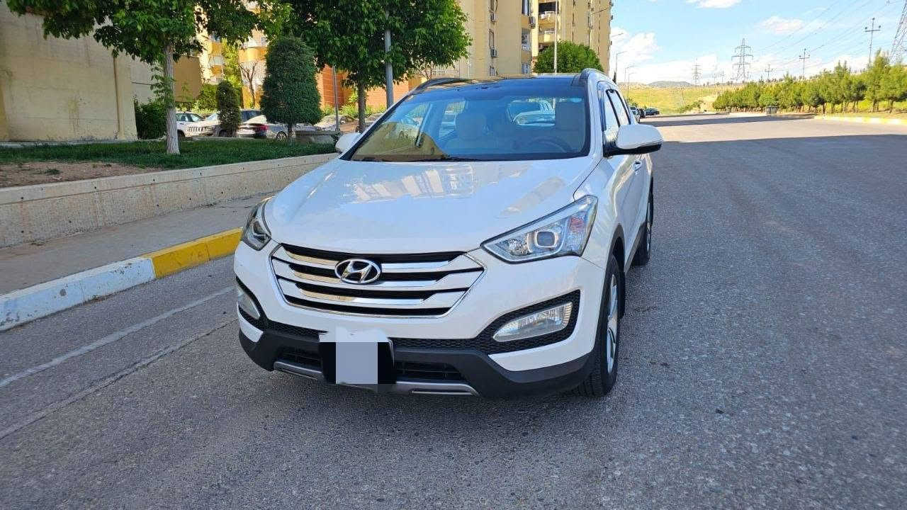 سنتافي موديل 2016 
عربي
محرك 4 سلندر 2.4L
استلام شركة GK، بحالة ممتازة (كلين)
المواصفات: بانوراما، دفع رباعي (4WD)، 7 راكب، مثبت سرعة، تحكمات ستيرن
السيارة ماشية 84 ألف كيلومتر
السعر: 189 ورقة
للاستفسار (واتس): ***********

كوردي 
موتۆڕی ٤ سلندەر ٢.٤ لیتر
کۆمپانیای GK، زۆر پاکە (کلین)
مواسیفات: بانۆراما، ٤ ویل (4WD)، ٧ سەرنشین، مۆسێبەت سرعە، تەحکەمات ستێرن
سەیارەکە ٨٤ هەزار کیلۆمەتر ڕۆیشتووە
نرخ: ١٨٩ وەرەقە
بۆ زانیاری (واتس ئەپ): ***********
