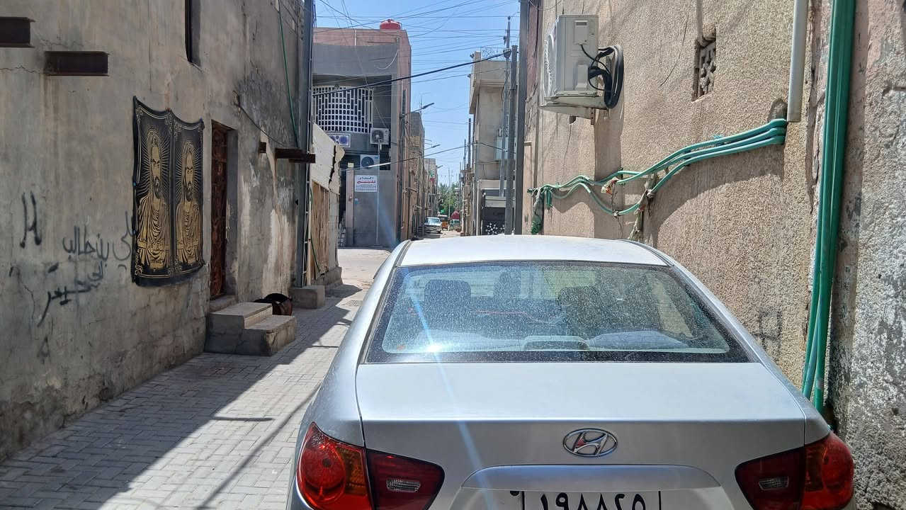 سيارة النترا افانتي موديل ٢٠١٠ متومه شمالي سيارة ربع ماتذب عليها جاهزة تبريد حدادة تخم تاير جديد مكاني البصره ***********
