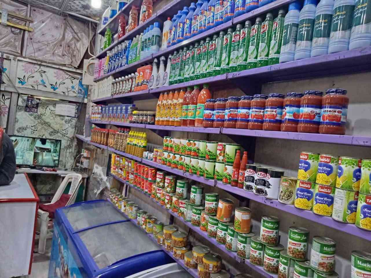 اعادة نشر بسبب الوعود الكاذبه

سلام عليكم اخوان.
َمحل غذائيه للبيع
قرب مستشفى لحبوبي.
يحتوي ع ٥ برادات و٢ مجمدات ومنضومه كامرات.
ومستعجل ع بيعه كلش.
رقم جهاز. ***********
