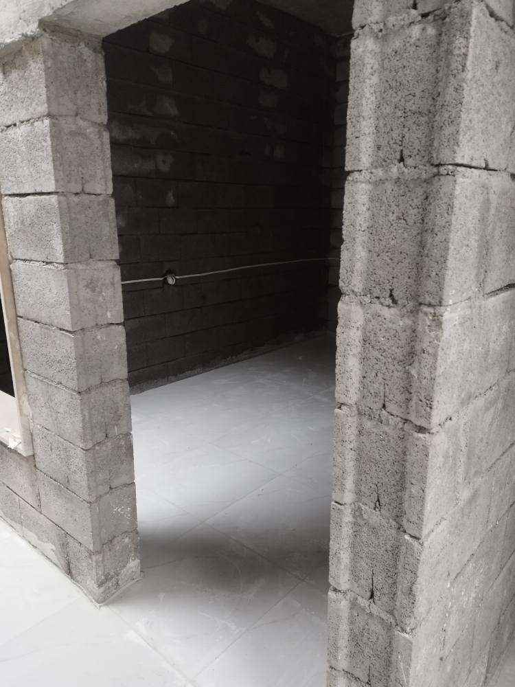 ❤️سلاو ريز بؤ گشت لايه ك ❤️
خانوو 130مه تر 
چوار هؤده و هؤلو مساعيد مه تبه خ كراوه
رانيه ناوه راستى كونه سئ
له و مه رحه له دا ده فرؤشريت
له ته واوبوندا نرخى 290وه ره قه و محامه له 
***********
بؤ كرين و فرؤشتنى مولك و مال 
*********** أربيل, العراق
