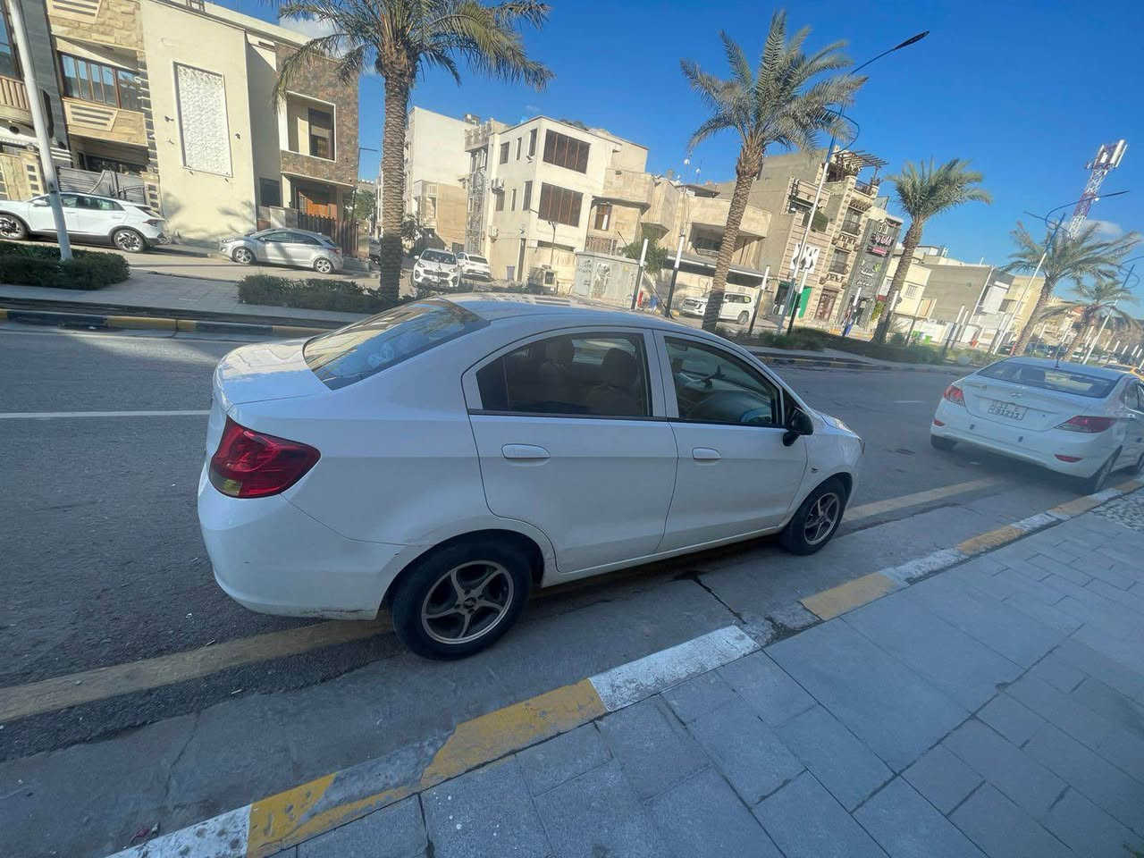 شوفر ليت سايل موديل 12 للبيع مكفوله لون ابيض  كير مكينه مكفولات كهربائيات تبريد تدفئه ملاحظه كير عادي جاهزه مابيها اي نقص ماشيه 69 ألف سياره جداً نضيفه 🔥  السعر 64
مكاني بغداد اليرموك٤شوارع
*********** بغداد, العراق
