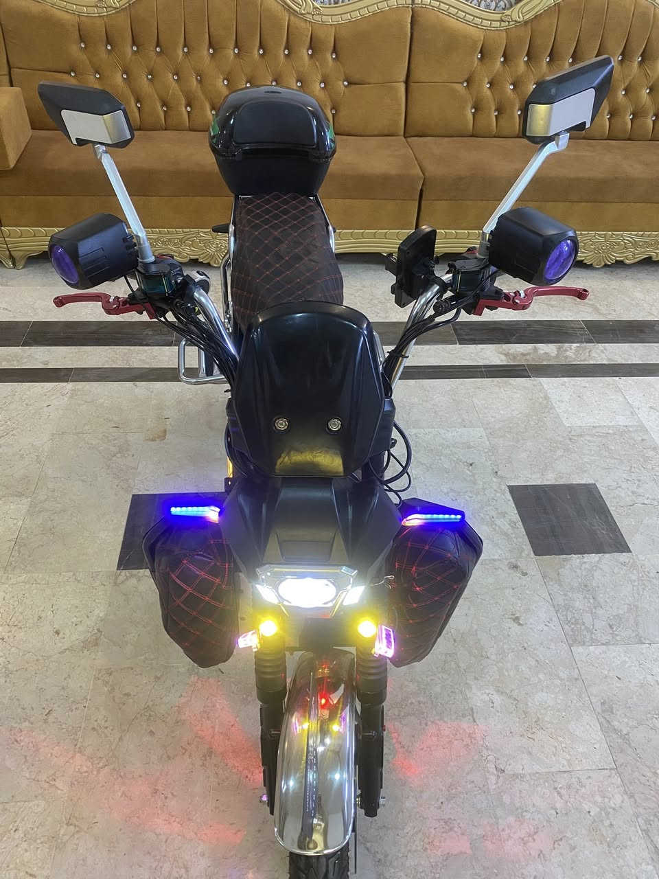 سلام عليكم   يوجد دراجه شحن للبيع
نوع جبلي موديل 2026. الأخوين  

السعر 800 وبي مجال  
رقم الهاتف 
***********
العنوان الفلوجة 
النساف  البعلوان.
