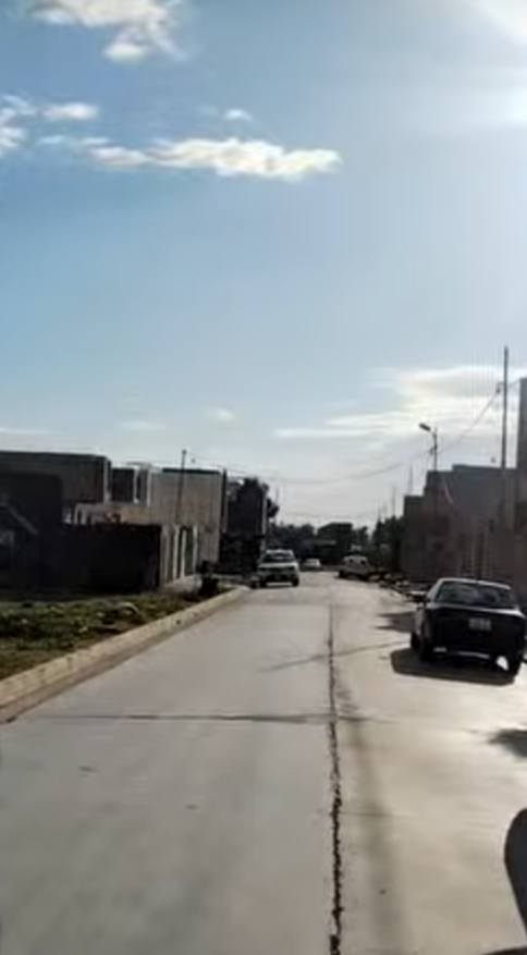 أرض للبيع كندي الثانية قرب جامع مقبل )
                   بظهر التجاري 
(150م واجهه 6م) خدمات كامله شارع تبليط بعرض12م
سند سكني ملك صرف طابو الزهور 
المكاتبه مع الشرعي تحويل مباشر
للاستفسار اكثر مراجعة 
مكتب بر السلامة للعقار مدخل الكندي الثانية 
للاتصال ***********

نستقبل جميع عروض البيع والشراء
