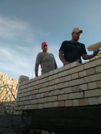 خلفه بناء • خدمات