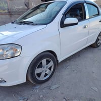 أفيو للبيع 2011 خليجي السياره مكفوله بس صابغهه حزام الجماليه فقط سعر ٦...