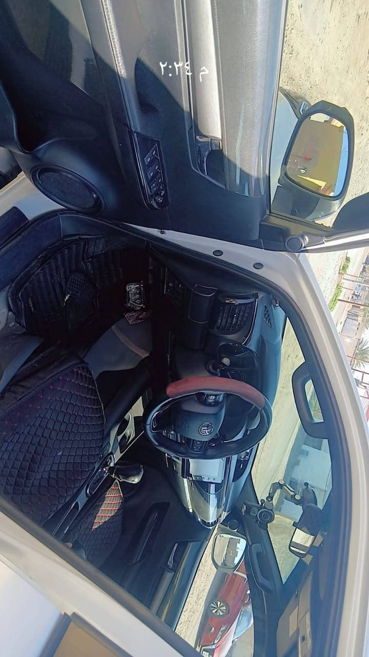 السلام عليكم اخوان سياره ادفنجر موديل ٢٠٢٢
رقم سليمانيه انكليزي
عليهه منضومه غاز
سياره عليهه ملاحظات
السعر ٢٩٠ ورقه وبيهه مجال بسيط المكان ديالى
لاتصال ع رقم التالي ***********
