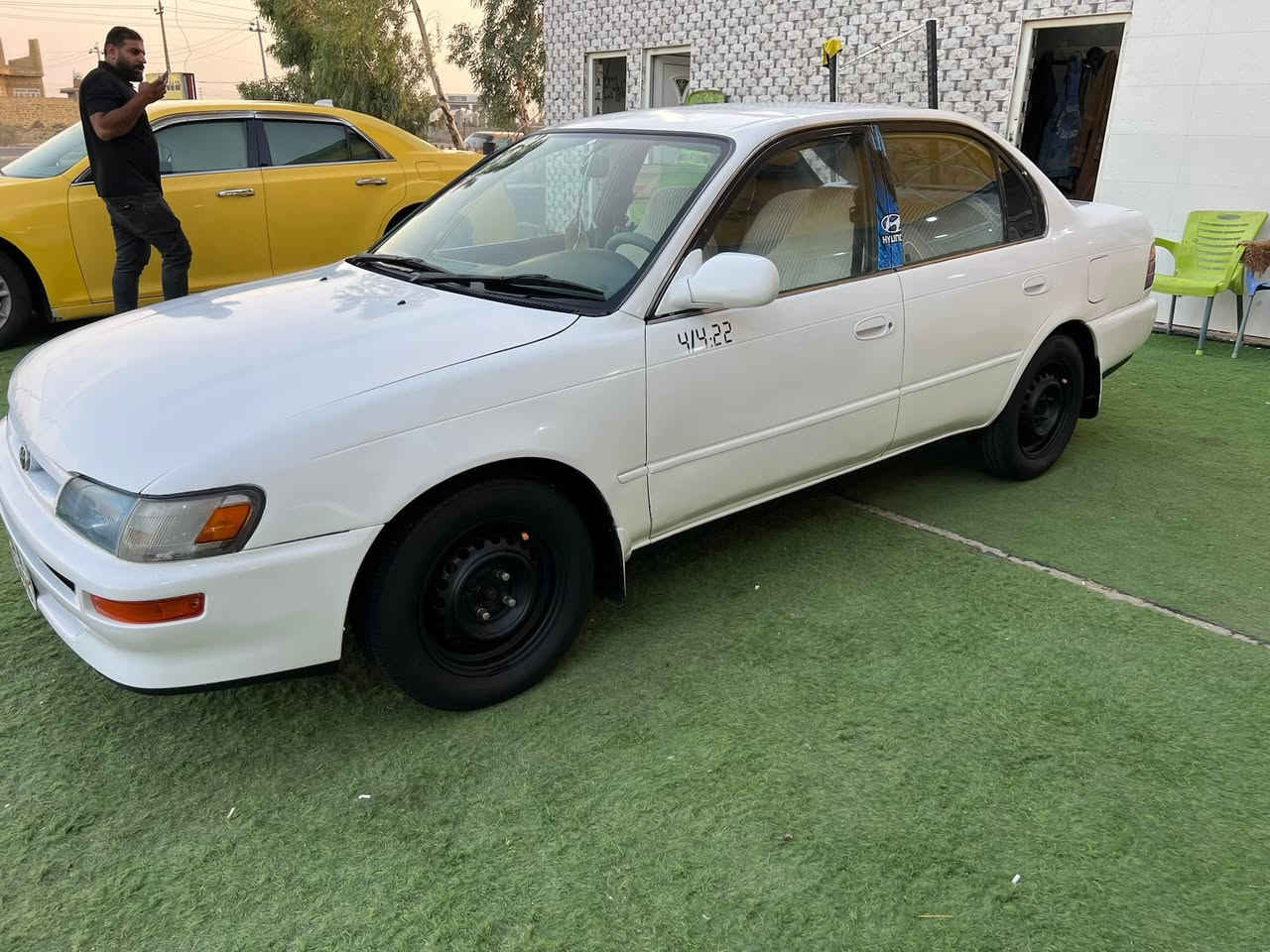 سلام عليكم كورله للبيع موديل 92
مكفوله عيب شرعي واصوليات 
كير ومكينه1800حداديه وتخم تاير
رقم قادسيه مشروع وطني سنويه ل28
مكان السياره ناصريه سوق الشيوخ 
السعر 58
للاستفسار عل ***********
