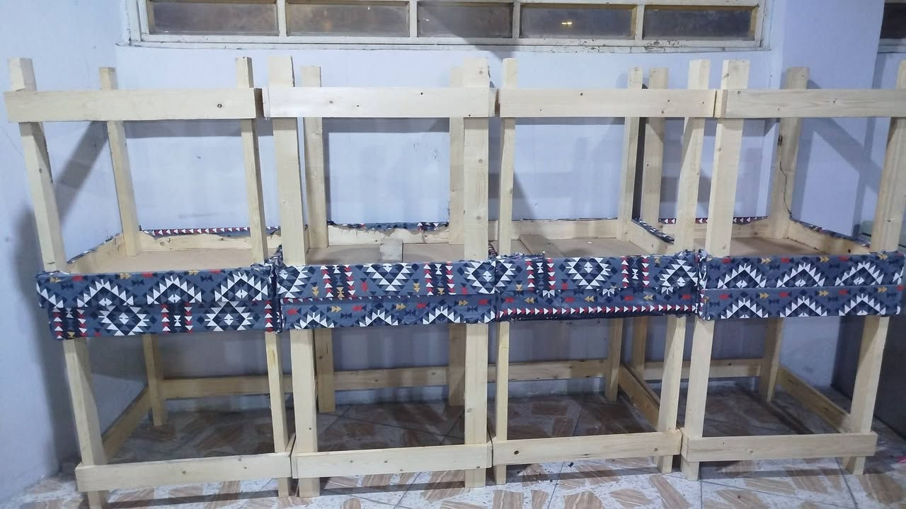 سلام عليكم
عارضه للبيع شرط شغل سعرها ٣٠٠
طاولات دومنيو ١٦ طاوله ٥٠٠ 
ناركيل صاج ٦٠ نركيله قسم معمرات وطايحات وقسم جدد 
سبلت كنتوري عدد ٣ سعت الطنيه ٣ وثلث سعره السبلت ٦٠٠
شرط الشغل وتبريد 
عنواني البصره ابي الخصيب حمدان 
***********
