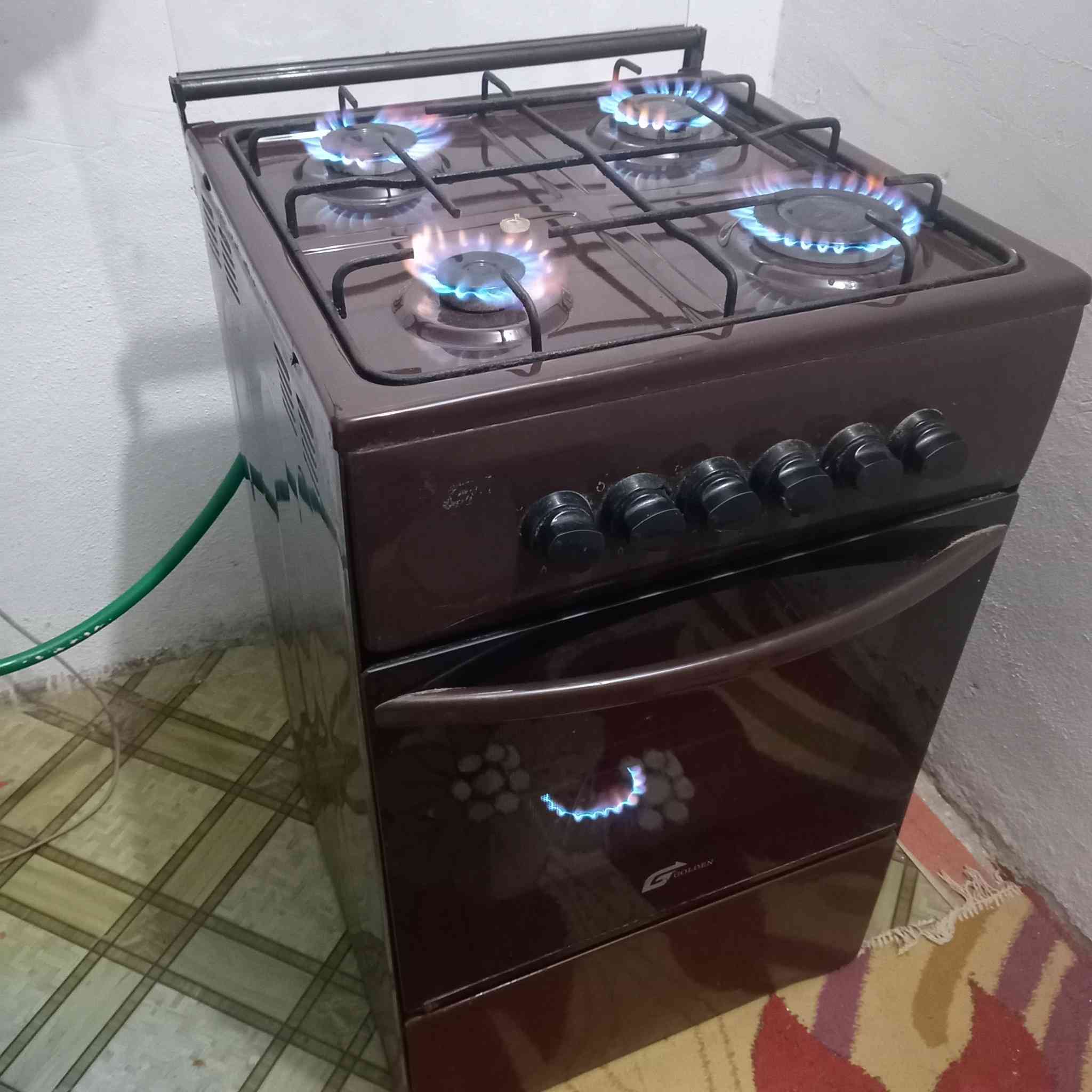 طباخ للبيع شرط الشغل نظيف 85
***********واتس ***********
