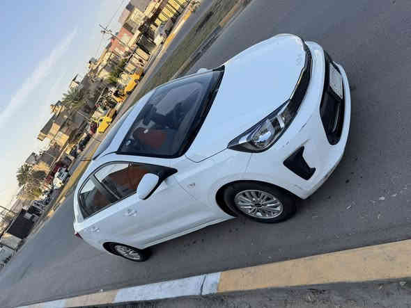 السلام عليكم
كيا بيجاس 2023 خليجي
فتحة سلايد 
مواصفات عاديه
ماشيه 60 كيلو
مكفولة ماعدا صبغ شوية باب الصدر 
الباقي كلة مكفول 
سيارة نظيفة مال بيت مناقصة كل شي 
رقم بغداد تحويل مباشر
سعرها مناسب 109 
مكاني بغداد حي القاهرة 
***********
