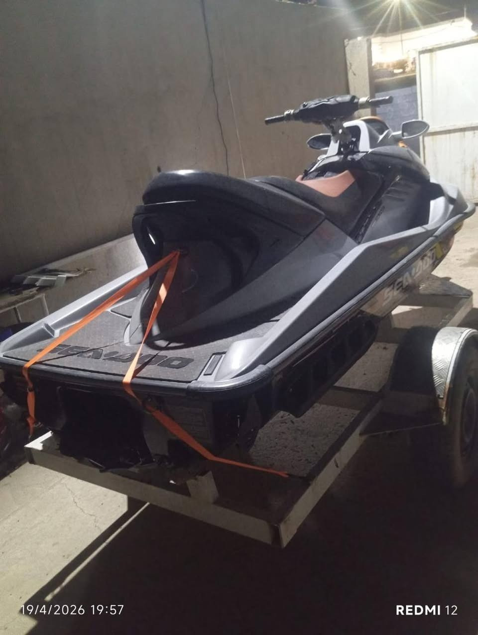جت للبيع سيدو 215rxtموديل2008جت حلو ونظيف بدون كسر بدون صبغ الجت سعره 55$ورقه الرقم ***********
