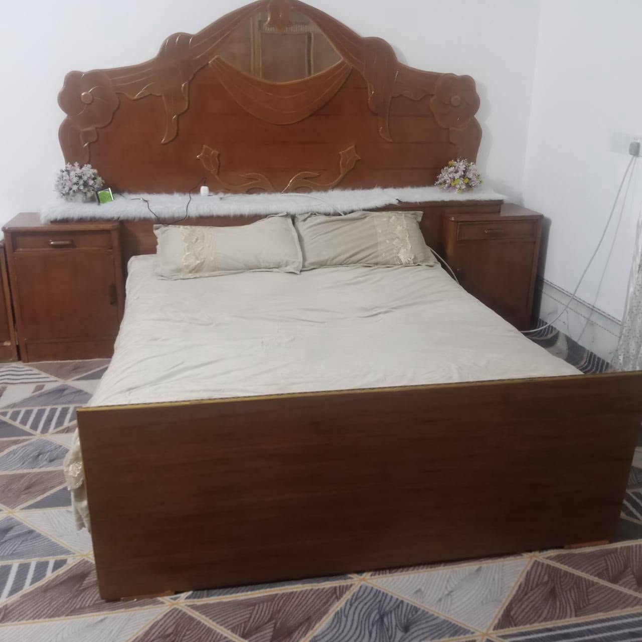 غرفه نوم صاج من داخل وخارج كلش نضيف.  650.  حله 
العنده أغراض غرفه نوم انشرهن وعلبيع إلي نسبه بسيطه يتفضل خاص 
تابعني ليصلك كل جديد


**إذا كنت صاحب هذا الإعلان وتريد حذفه لأي سبب، رجاءا أرسل رسالة إلى الدعم الفني**