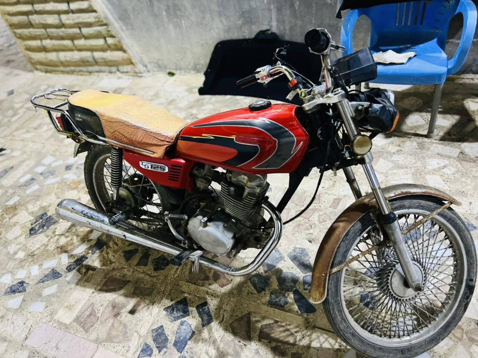 السلام عليكم دراجه اربعه كير للبيع كلك مكفوله كفاله عامه من السرقه اوراقه ضايعه كهربائيات شغاله موديل 23 محرك مامفتوح السعر 450 وبيها مجال # كربلاء الحسينيه الهاتف ***********
