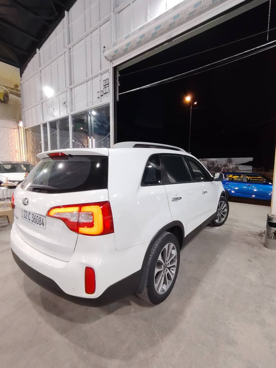 السلام عليكم 👋
كيا سورنتو خليجي 🚗🚗
الموديل 2014💯
رقم أربيل الدولي جاهز تحويل مباشر 👌
السيارة مكفولة من الصبغ والتبديل👍
المواصفات 
فتحة سقف بانوراما
 ويل كب كبير كروم
فول تحكم ستيرن 
لدات أمامي
حساس أمامي خلفي
شاشة و كامرة خلفية
داخل بيجي
كشنات كهربائية
بردات خلفية
بك لايت لد
مقاعد7 راكب
محرك 2400 دوش 4 سلندر
عداد المسافة / 127000 KM🚴
السعر / 16800$
السيارة حلوة وجاهزة من جميع النواحي بدون أي نقص
صور السونار مرفقة مع الصور
للتواصل والاستفسار الاتصال على الارقام
 *********** واتس إب 📲
***********📞
الموقع:📍حلة _ حي الصحة _ مجاور فندق بابل
#معرض_الوليد_لتجارة_السيارات
انستا📲https://www.instagram.com/alwaleed_cars_1?igsh=MXMyOHN2bDJ6OXhvcg==
تيك توك 📲
https://www.tiktok.com/@alwaleed__cars1?_r=1&_t=ZS-91hXDqXB40A
