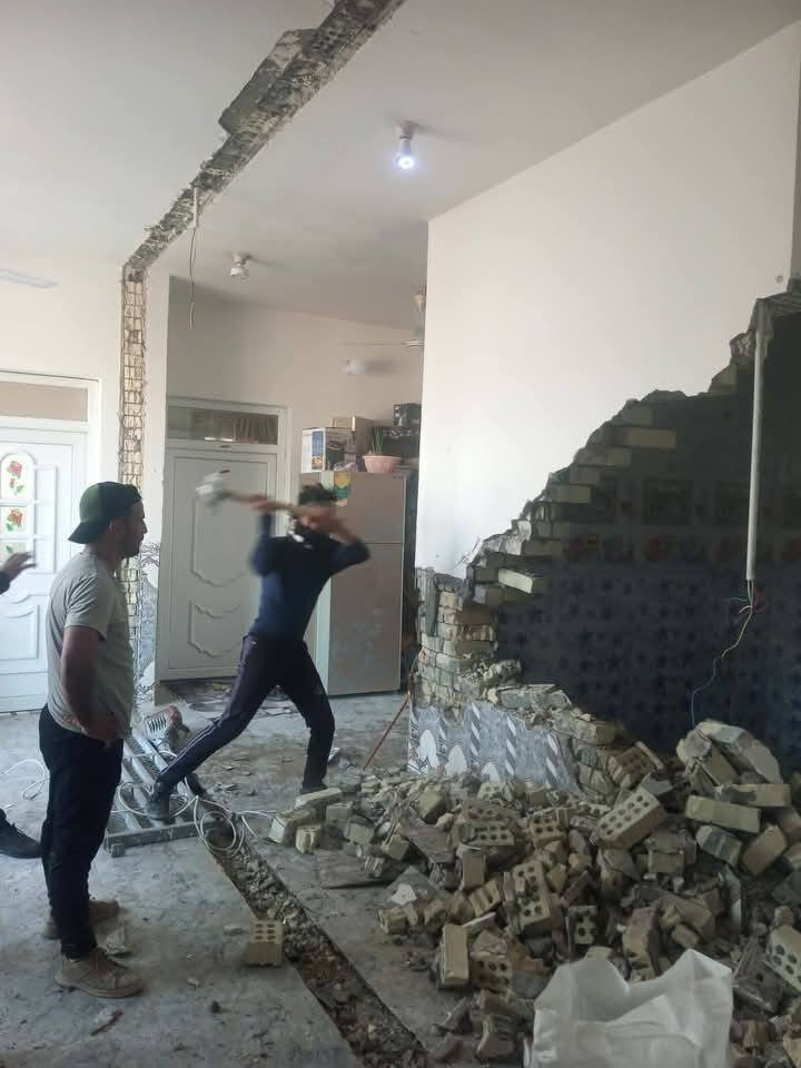 سلام عليكم  / يوجد كادر عمل جاهز  تصعيد مواد  / تنضيف بيوت  / تفليش  / تكشيط  / دفن نهري  / شقلنه ليل ونهار  / وماعليك بكلشي تاخذ شقل جاهز مني  / ومعداتنه جاهز وسياره تجيك للبيت ماعليك بس تصال على رقم/  ، ***********
