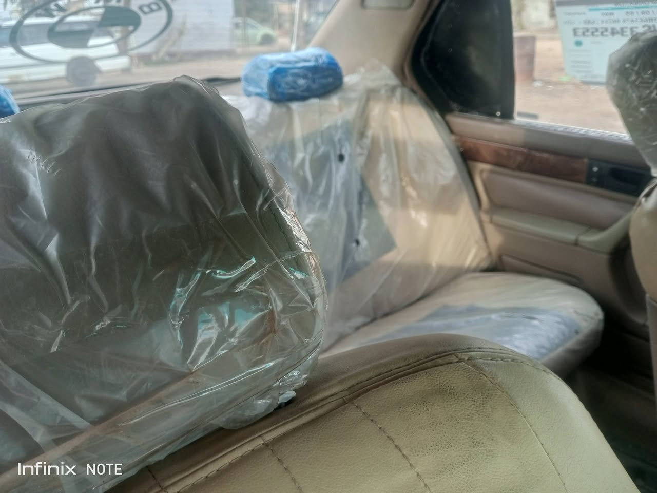 بي ام دبليو موديل 92 رقم بغداد الماني مشروع وطني سياره مكفوله محرك وكير واكسل كهربائيات كله شغاله تبريد تدفئه شغاله تحويل ثاني يوم مصبوغة جماليه اي حادث مابيه السعر 55 وبيها مجال الاتصال عل الرقم ***********///***********
