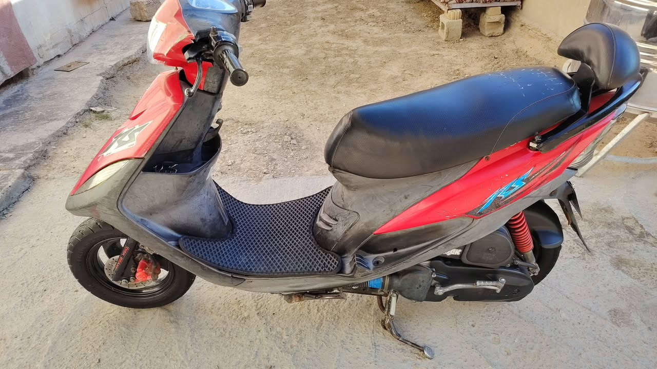 سلام عليكم ماكس عدله دراجه ماصارله هواي من طالعه حاويه موديل 2008دراجه نكره صلف مابيه نقص بكد الشعرايه بلاديه دراجه من الطول لطول كله بلاديه مابيه برغي تجاري دراجه جيب وياك فيتار وتعال افحص وين ميعجبك افحص شرط من شغله يشهد الله متسمع صوته دراجه خرسه ماشالله وشرط تصعد اذا مو معدلك 120لا تاخذ الدراجه 
مكاني فلوجه حي الشهداء السعر 950وبيه مجال رجان المايعرف اسعارهن ليسوي نفسه هوه وماوره 
***********
***********
