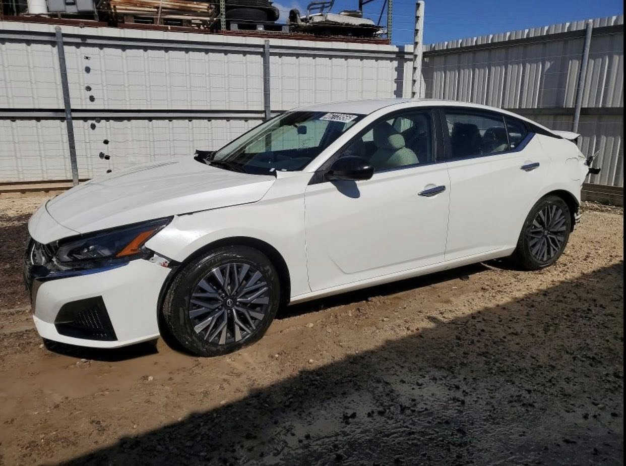 اعلان مزاد  💥💥💥
بيع مباشر ب4,200 $$
تاريخ المزاد : 2026/6/16
 نوع السيارة: 2025 NISSAN ALTIMA 2.5 SV
 #يمكن_إدخالها_بكتاب_ذوي #الشهداء
#او_شحنها #إلى_الأمارات
#إقليم_كردستان 
#العقبة
#ام_قصر
📍 العنوان : الموصل حي الوحده الشارع العام قرب دائرة اللجان الطبية 
📞 : ***********
📞 : *********** + واتساب 
#مزاد_الامين_للسيارات_الامريكية_
