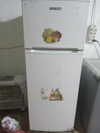ثلاجه • نضيفه • بغداد