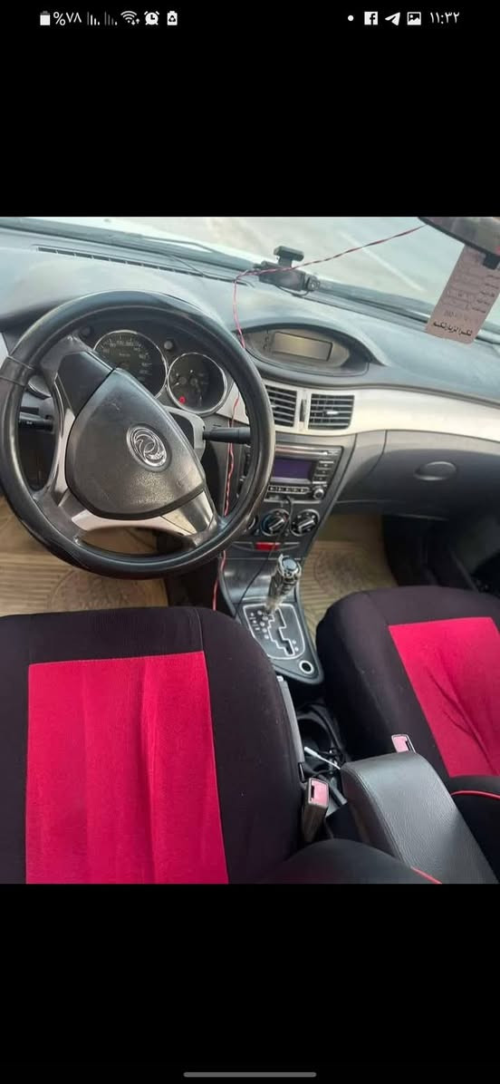 السلام عليكم DFM صيني موديل 2013 رقم بغداد إنگليزي بأسمي جاهزة من كل شي ماشية 92KM مكينة وگير وصدر وتبريد وكهربائيات كله جديد على شركة ما ملعوب بيهن تخم تاير جديد شاه مكفولة من الصبغ والضربة فقط عند قبق الجنطة صبغ على گد شبر السعر 60 ورقة وبيه مجال بسيط مكاني بغداد الدورة رقم الهاتف *********** بي واتساب
